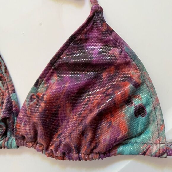 Beach Bunny Limited‎ Edition Bikini Top - Picture 4 of 6